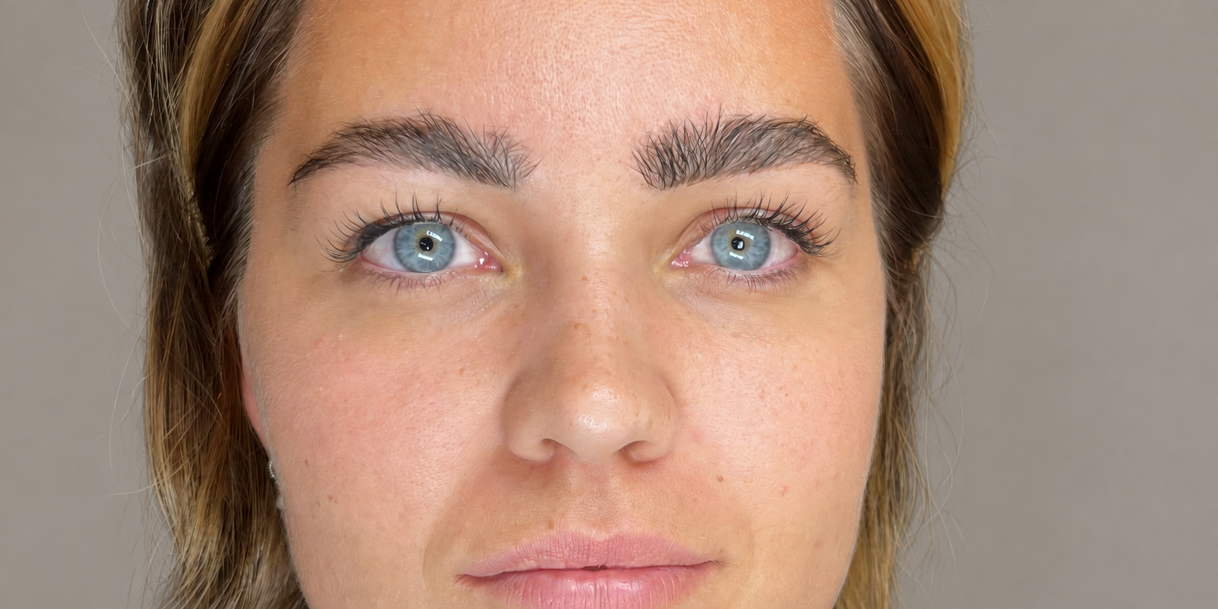 Brow Lamination hos SKÖN – kundebillede 2 med fokus på bryn og øjne