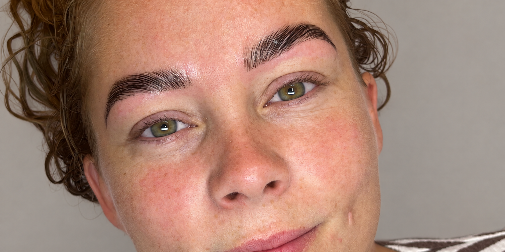 Brow Lamination hos SKÖN – kundebillede 13 med fokus på bryn og øjne