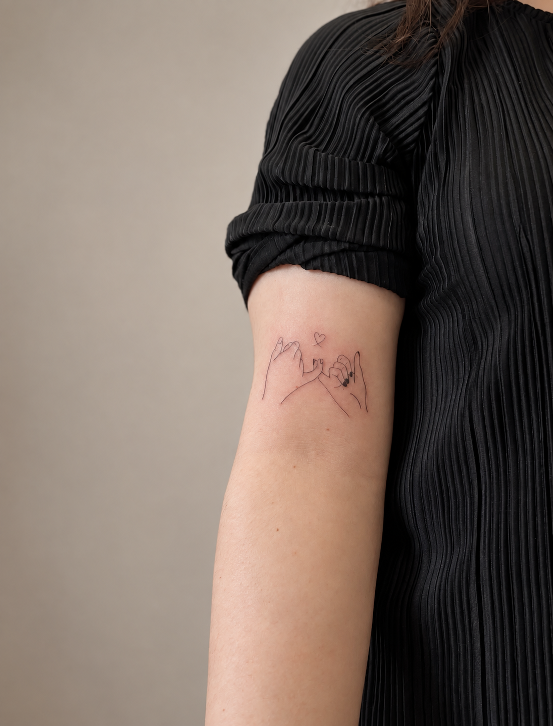 Fine Line-tatovering udført hos SKÖN, eksempel 5