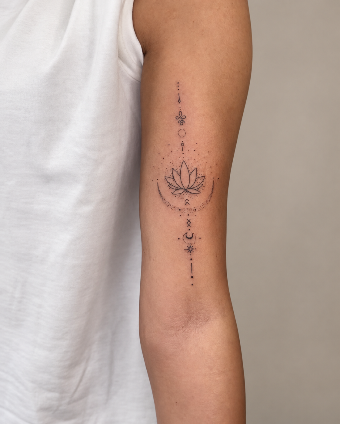 Fine Line-tatovering udført hos SKÖN, eksempel 4
