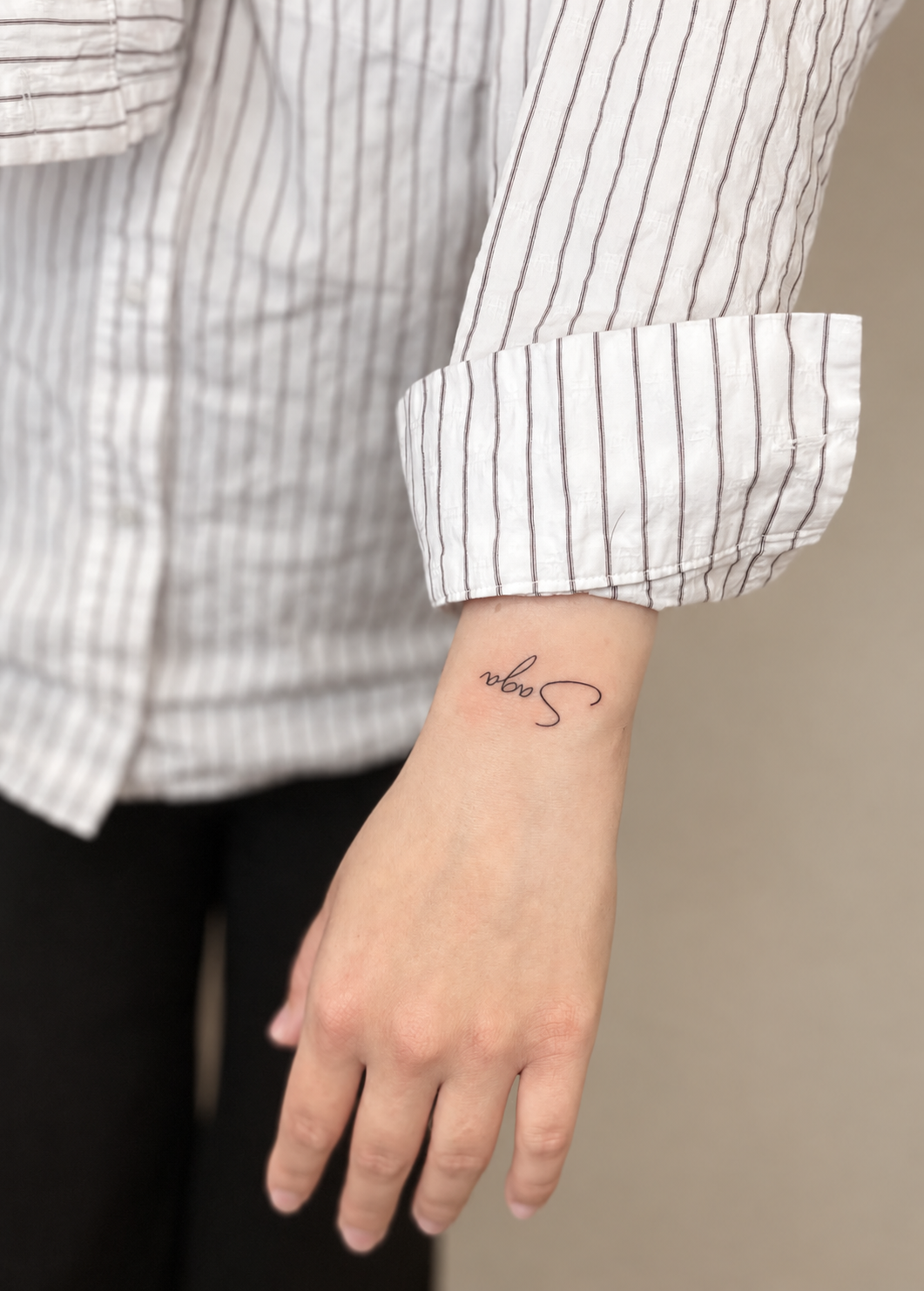 Fine Line-tatovering udført hos SKÖN, eksempel 10