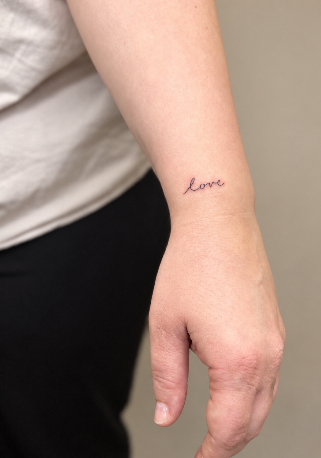 Fine Line-tatovering udført hos SKÖN, eksempel 12
