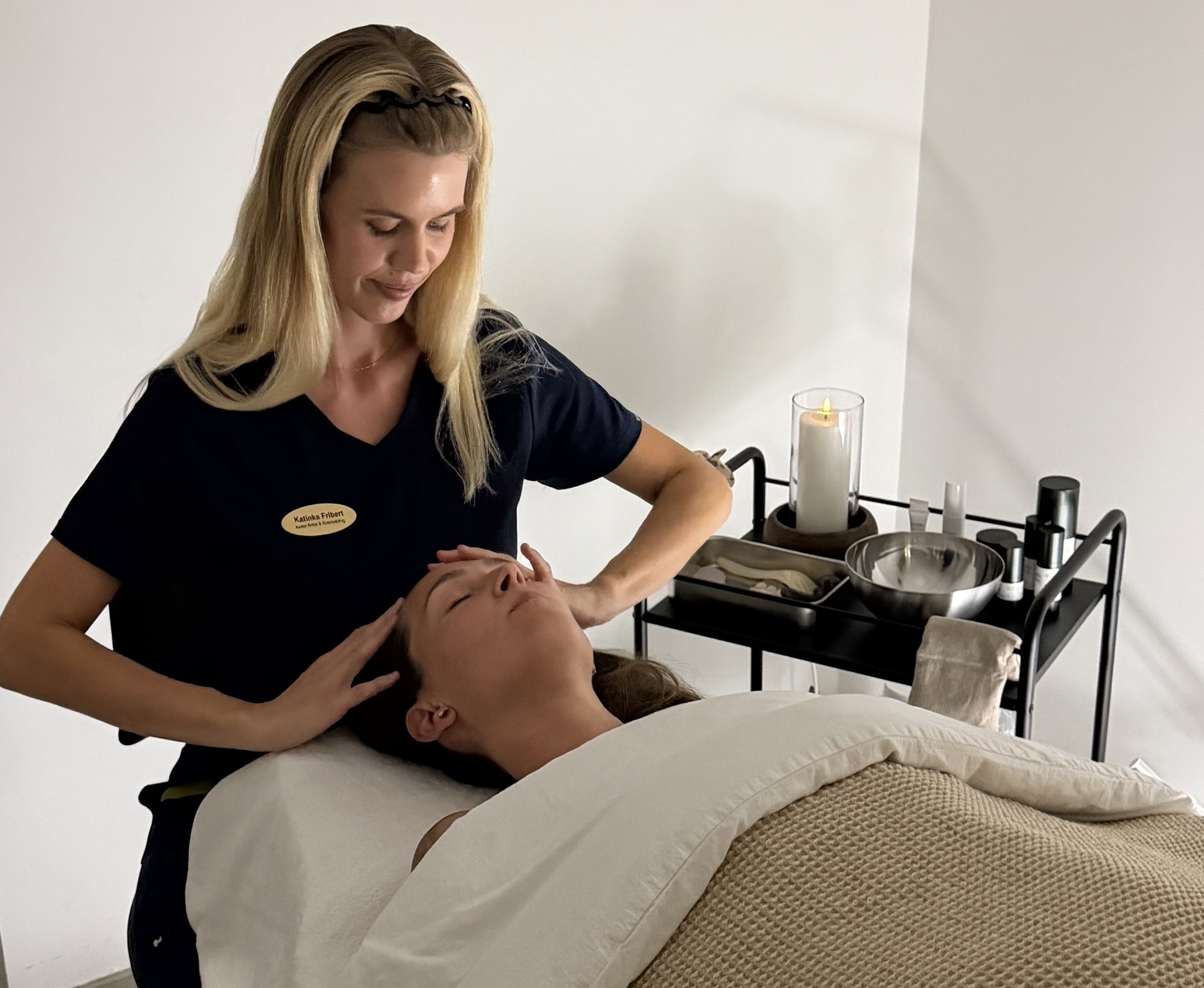 Personlig ansigtsmassage under SKÖN Signatur Skin